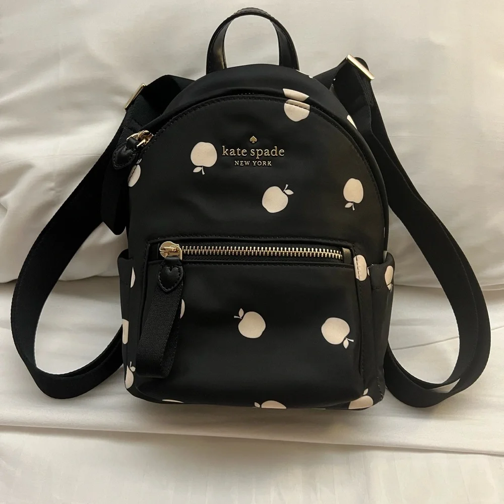Kate Spade Chelsea Backpack Apple - Picture 1 of 2